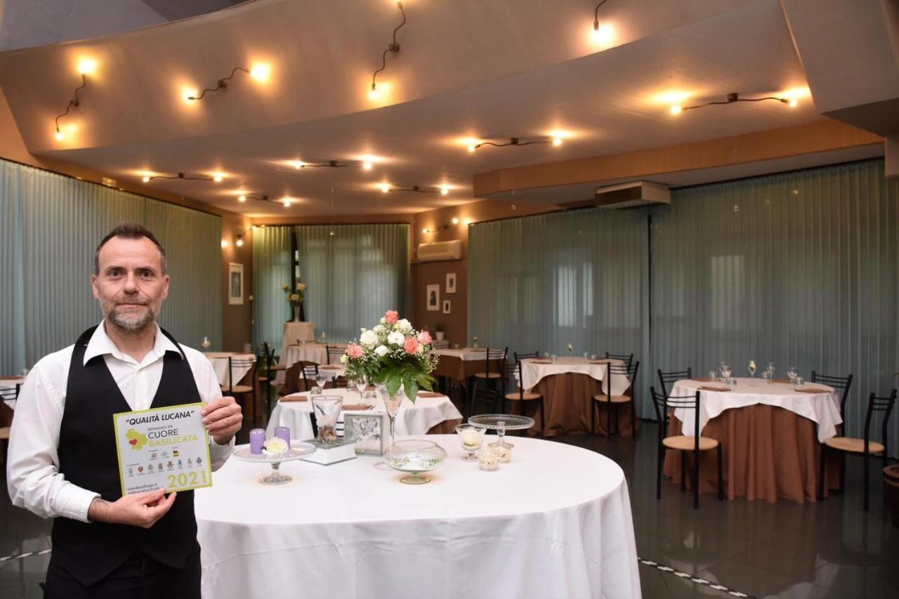 Hotel Il Volturino Calvello Esterno foto