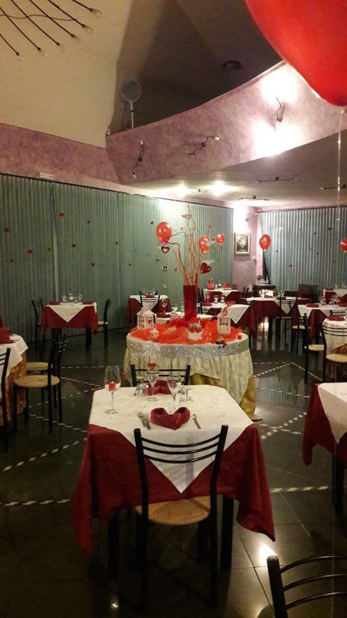 Hotel Il Volturino Calvello Esterno foto